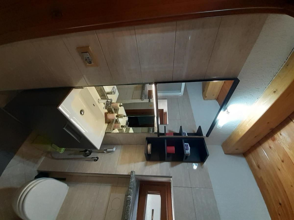 Acero Rosso Villa Champdepraz ภายนอก รูปภาพ